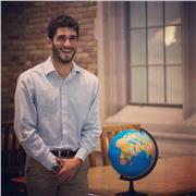 Soy un hablante nativo de ingles y he enseñado historia a estudiantes de secundaria